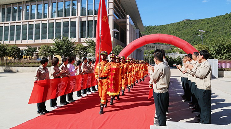 在抗洪搶險中彰顯金徽企業的擔當精神